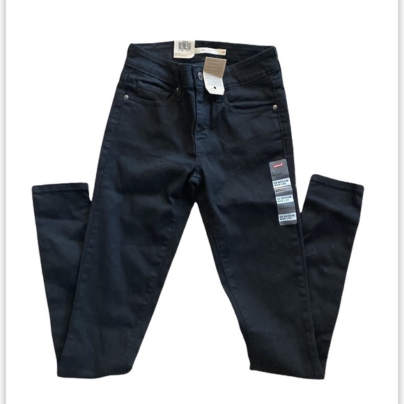 NWT Levi's women’s 711 Skinny Jeans size 24x30 Black - Picture 8 of 9